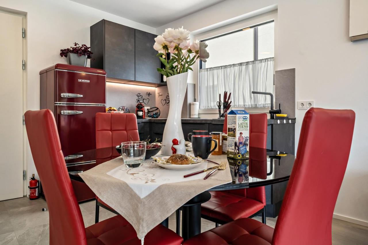 Apartment Il Cuore Rosso Naturns Extérieur photo